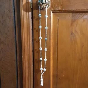 Vintage pearl crochet necklace.